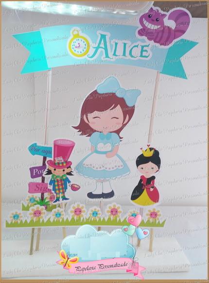 Arquivo Silhouette Topo de Bolo Alice no Pais das Maravilha