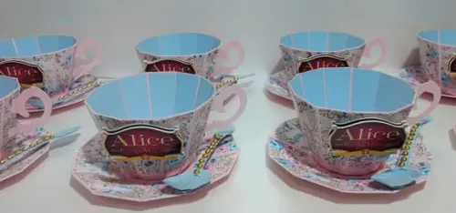 Arquivo de Corte Xicara Chá Alice no Pais das Maravilhas