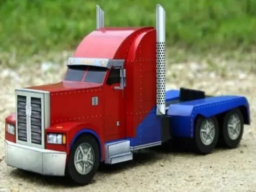 Arquivo pdf Caminhão Optimus Prime Papercraft 3d