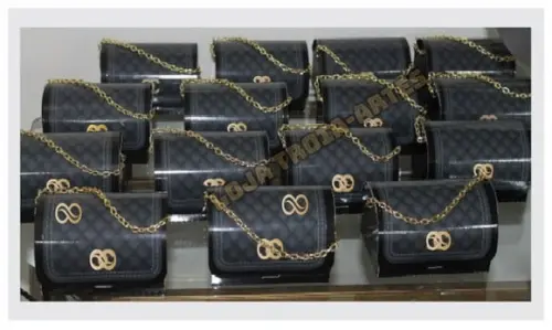 Arquivo Silhouette Caixinha 6 Doces Bolsa Luxo Dia das Mães