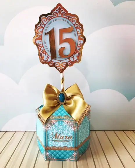 Molde para Corte Centro Mesa Debutante 15 Anos Luxo