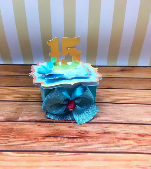 Molde para Corte Caixa Elegance Pão de Mel 15 Anos