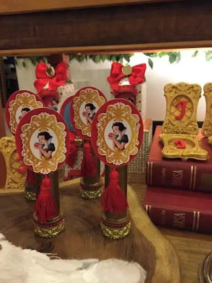 Arquivo Silhouette Aplique 3d para Tubete Branca de Neve