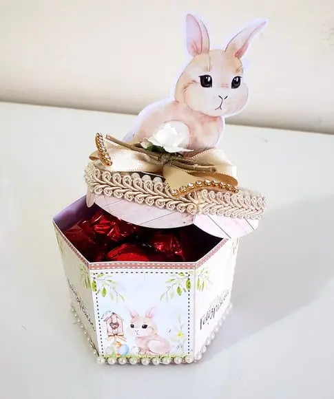 Arquivo de Corte Caixa Sextavada Bombons Páscoa