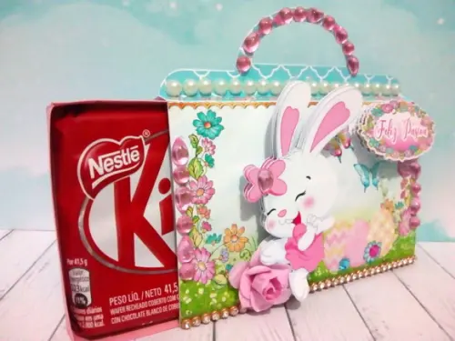 Arquivo de Corte Caixa Kit Kat Páscoa Menina