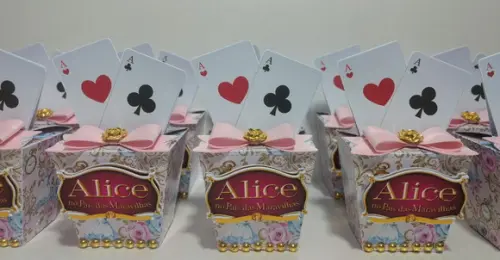 Arquivo de Corte Caixa Sushi Alice Pais das Maravilhas