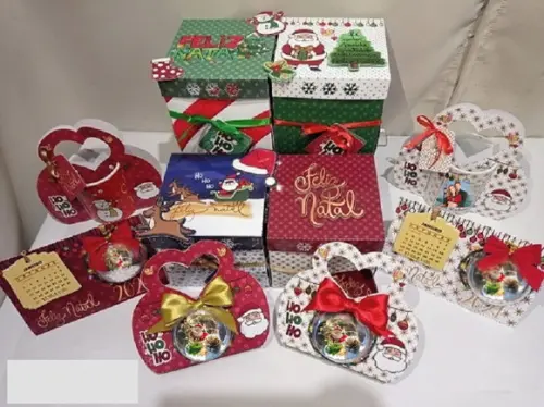 Caixas Panetone, Doces e Esfera Natal Arquivo Silhouette