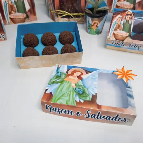 Arquivo Silhouette Caixa 6 Doces Natal Familia Santa
