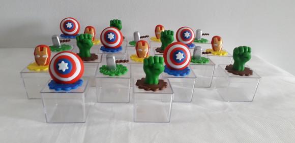 Lembrancinha Aniversário - Caixinha Acrílica -  os Vingadores