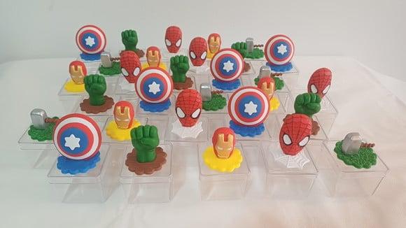 Lembrancinha Aniversário - Caixinha Acrílica -  os Vingadores