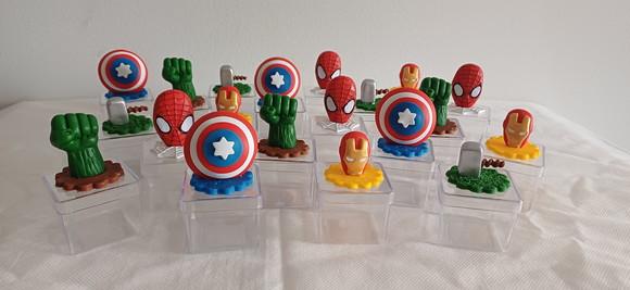 Lembrancinha Aniversário - Caixinha Acrílica -  os Vingadores