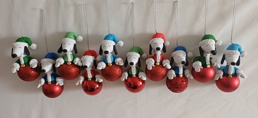 Snoopy na Bola de Natal