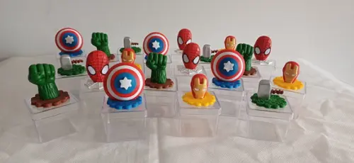 Lembrancinha Aniversário - Caixinha Acrílica -  os Vingadores