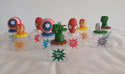 Lembrancinha Aniversário - Os Vingadores com Nome