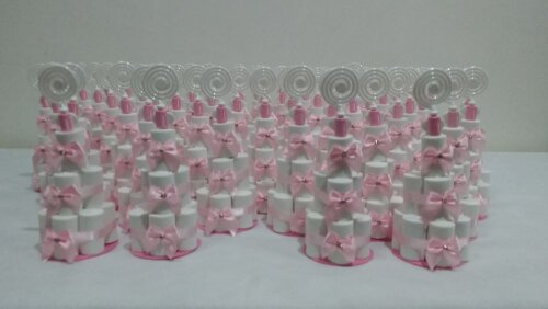 Lembrancinha Chá de Fraldas - Mini Bolo de Fralda em Eva
