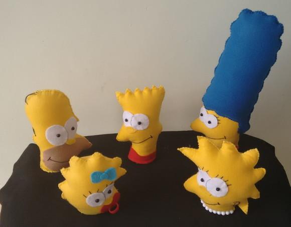 Cabeça de Personagens - Peso de Porta em Feltro os Simpsons