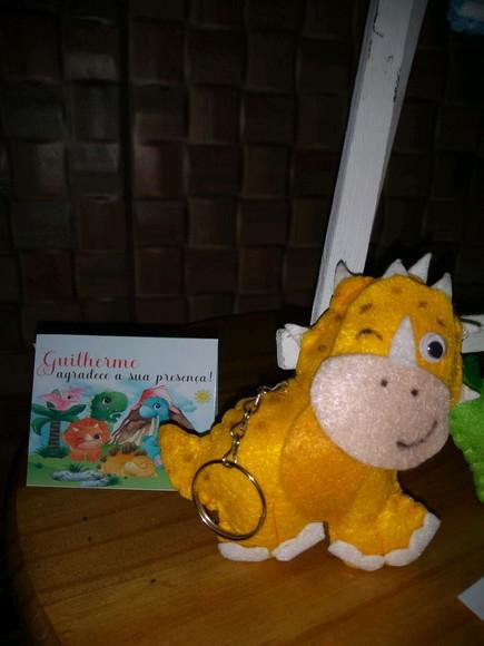 Chaveiros dinossauro em feltro
