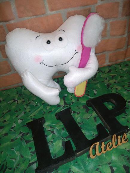 Dentes em feltro