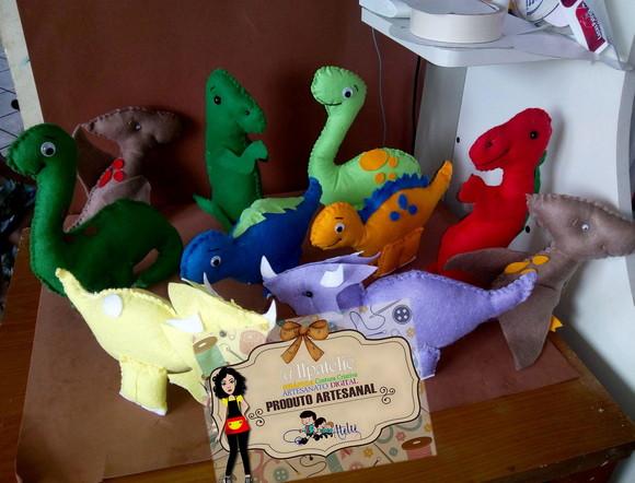 Dinossauro feltro