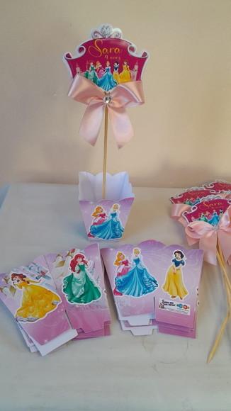 Kit 20 Cachepô Centro de Mesa - Princesas Disney