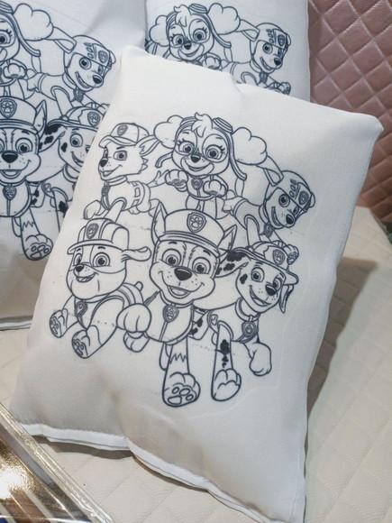 Kit com 10 Almofadas de Colorir c/ Canetinha Patrulha Canina
