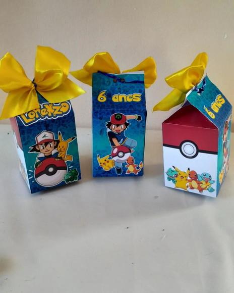 Kit com 10 Caixa Milk Clássica C/laço Pokemon