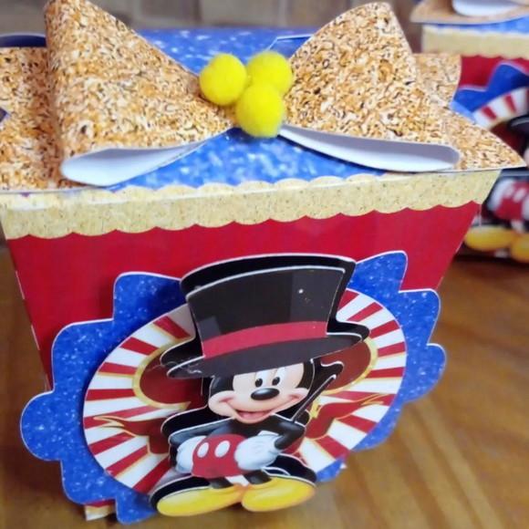 Kit com 10 Caixa Sushi - Mickey Circo