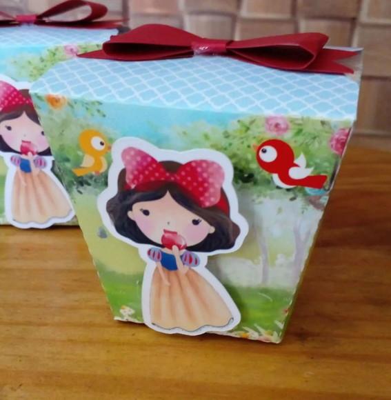 Kit com 10 Caixa Sushi - Branca de Neve