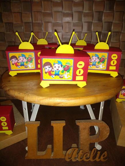 Kit com 10 Caixa Tv