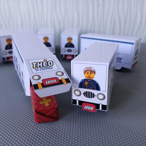 Kit com 10 Porta Batom ou Bis de Chocolate - Lego