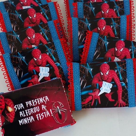 Kit com 10 Porta Kitkat 3d Luxo - Homem Aranha Modelo 02