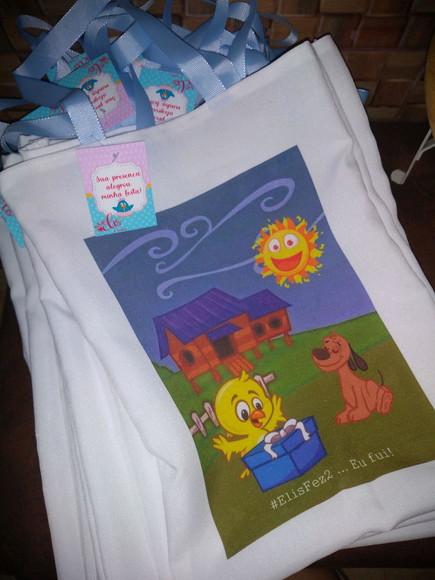 Kit com 15 Sacola Tecido - Galinha Pintadinha