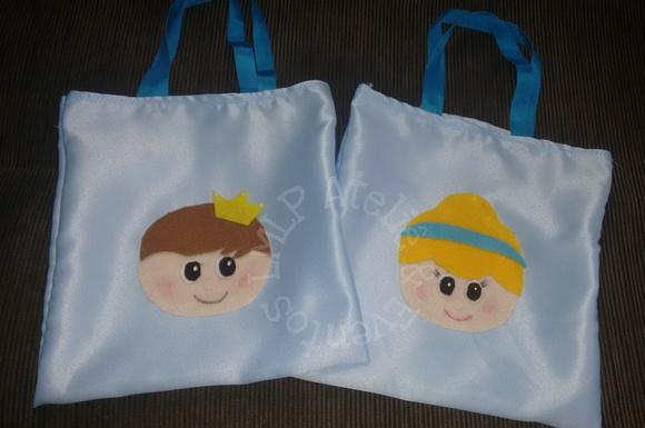 Kit com 15 Sacolas em Tecido Diversos