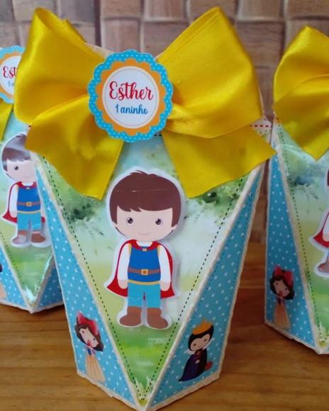 Kit com 5 Caixa Coração 3d - Branca de Neve