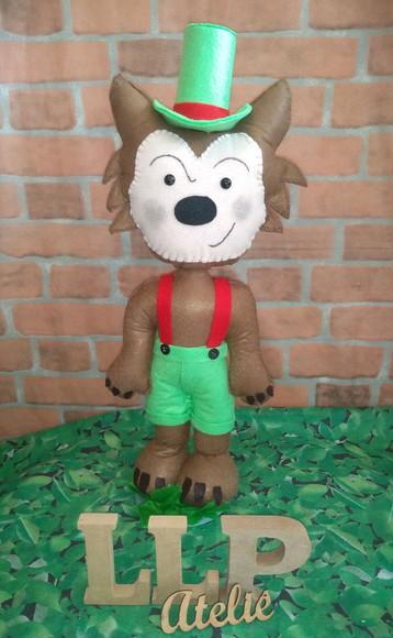 Kit vovó e lobo mau - Personagens
