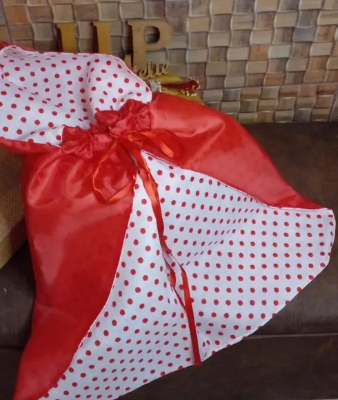 Capa Chapéuzinho Vermelho Luxo