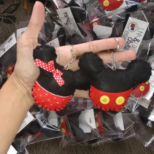 Chaveiros em feltro - Mickey e Minnei