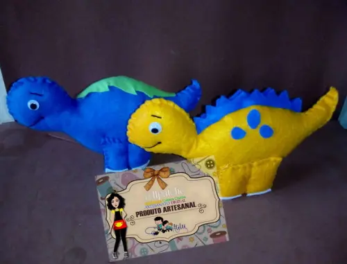 Dinossauro feltro