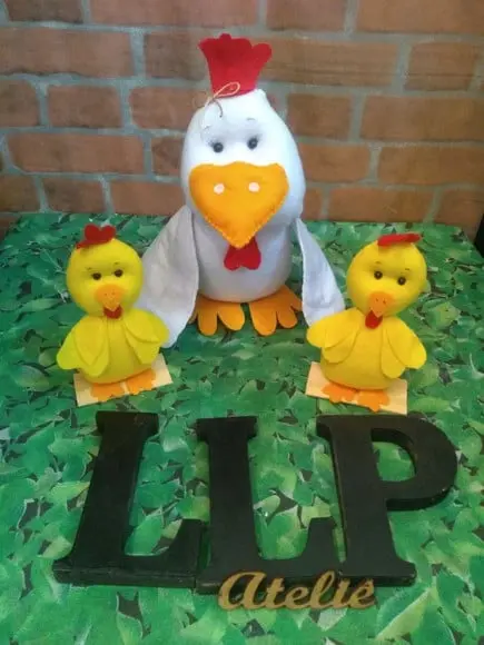 Galinha e pintinho - feltro