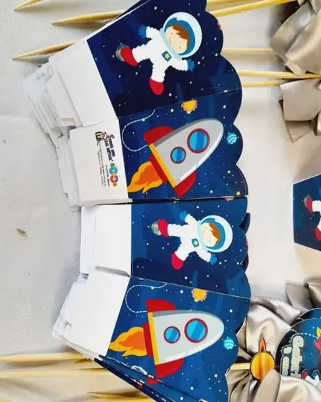 Kit 10 - Cachepo Centro de Mesa - Astronauta