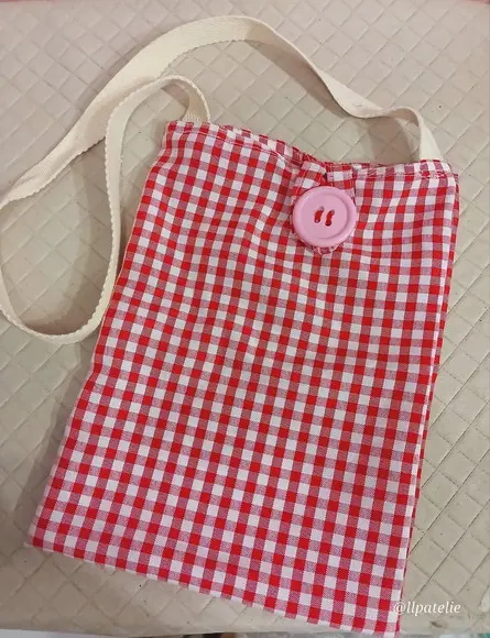 Kit 15 - Bolsa Transversal de Ombro, em Tecido Xadrez.