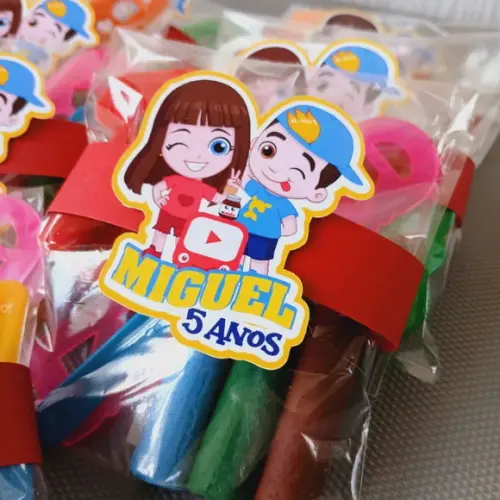 Kit 20 Massinha Personalizado - Luccas e Gigi