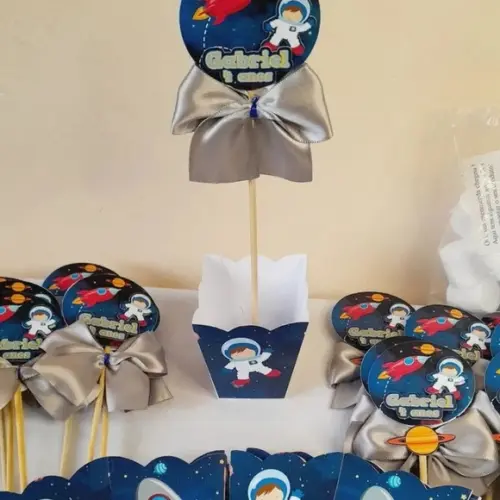 Kit 40 - Cachepo Centro de Mesa - Astronauta