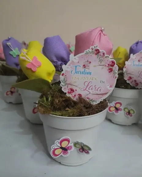 Kit com 10 - Centro de Mesa Tulipas Jardim Encantado