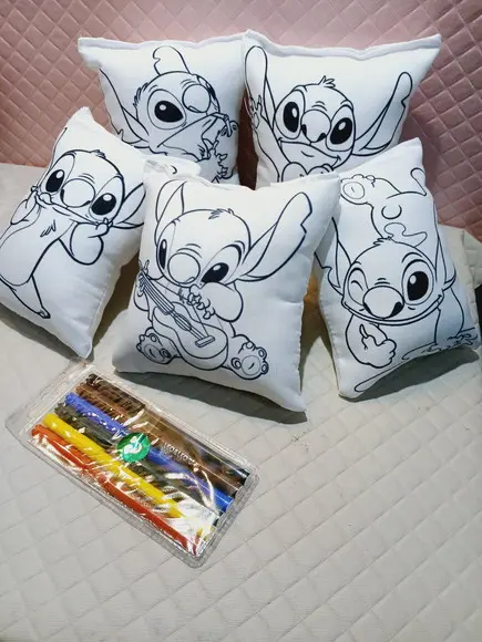 Kit com 10 Almofadas de Colorir com Stitch