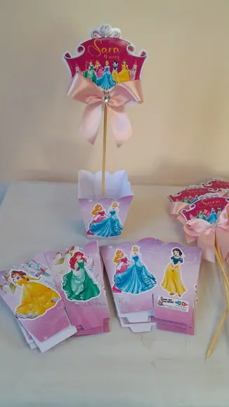 Kit com 10 Cachepô Centro de Mesa - Princesas Disney