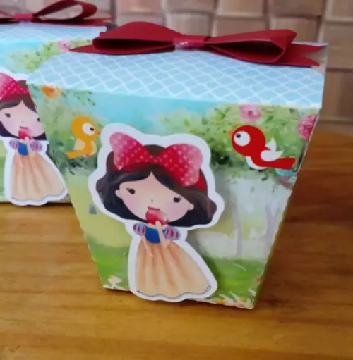 Kit com 10 Caixa Sushi - Branca de Neve
