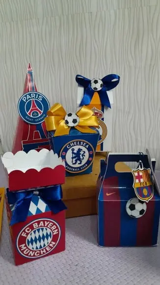 Kit com 10 Caixas Personalizadas