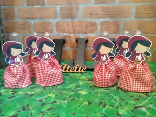 Kit com 10 Chapeuzinho Vermelho - Tubete