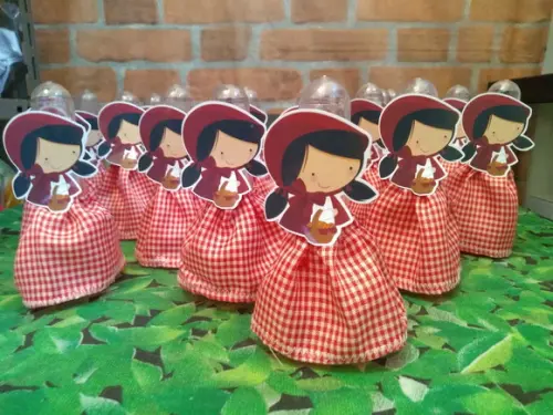 Kit com 10 Chapeuzinho Vermelho - Tubete